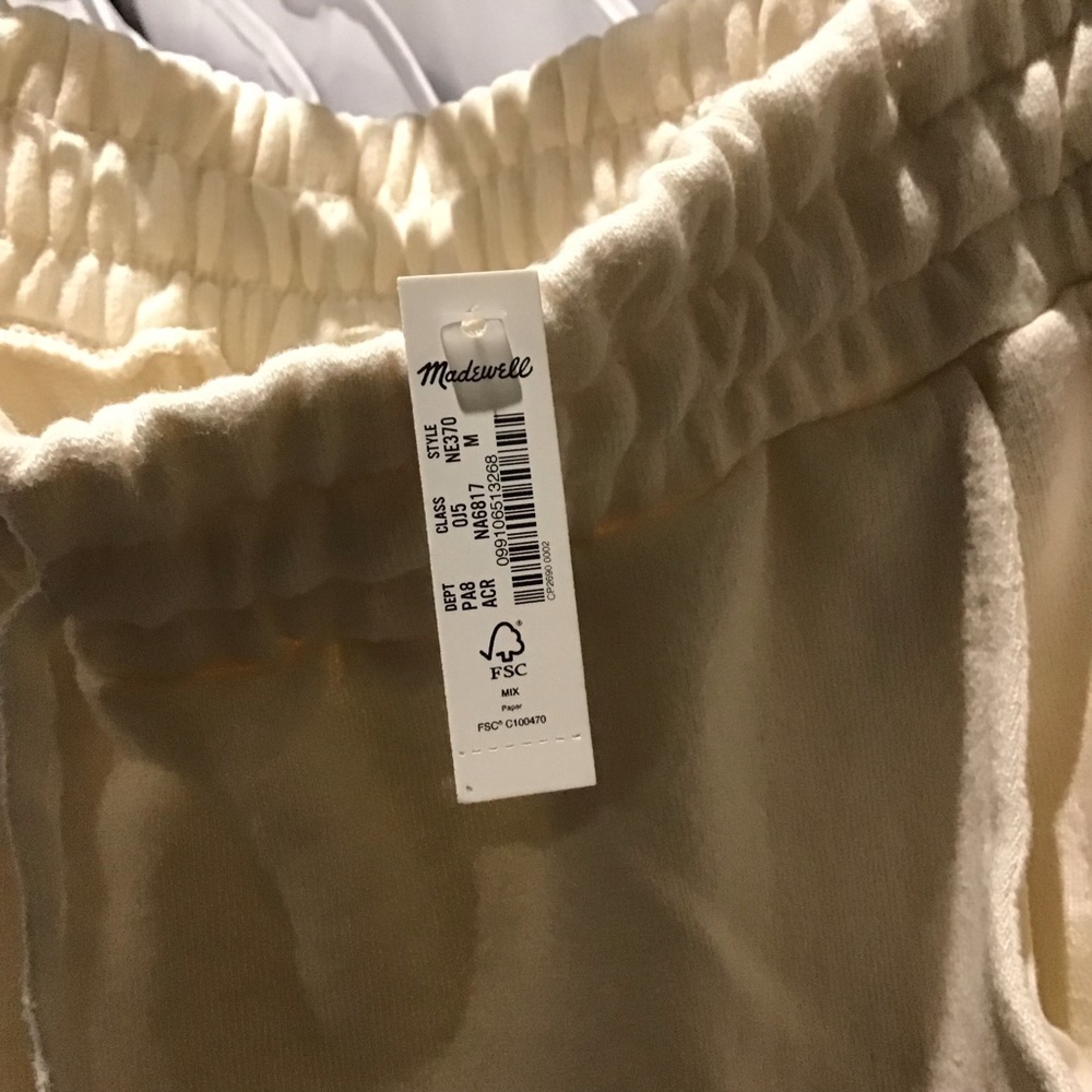 Madewell cotton hemp pull on sweat shorts, antique cream